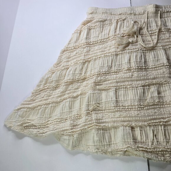 Torrid Lace Skater Skirt with Smocked Elastic Waist and Soft Lining Plus Sized 2 - Picture 3 of 9